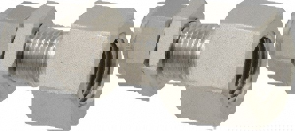 Compression Tube Bulkhead Female Connector: 1/4